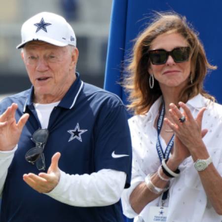 Dallas Cowboys Co-Owner Advocates for Legalized Sports Betting in Texas