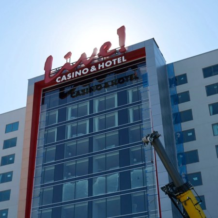 Signage Installed as Bossier Live! Casino Emerges | Business