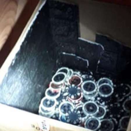 Police Arrest Two Individuals for Running an Illegal Gambling Operation in Skenderaj Basement – Telegrafi