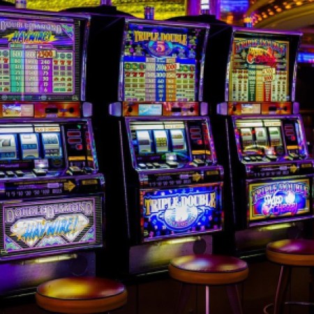 Casino Incident: Woman Covered in Feces While Gambling