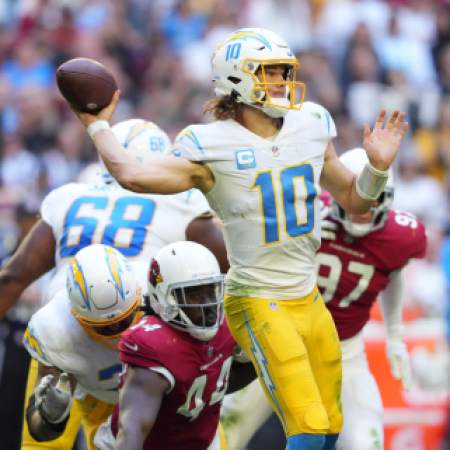 Chargers vs. Cardinals: Betting Odds and Predictions for Monday Night Football (Oct. 21)